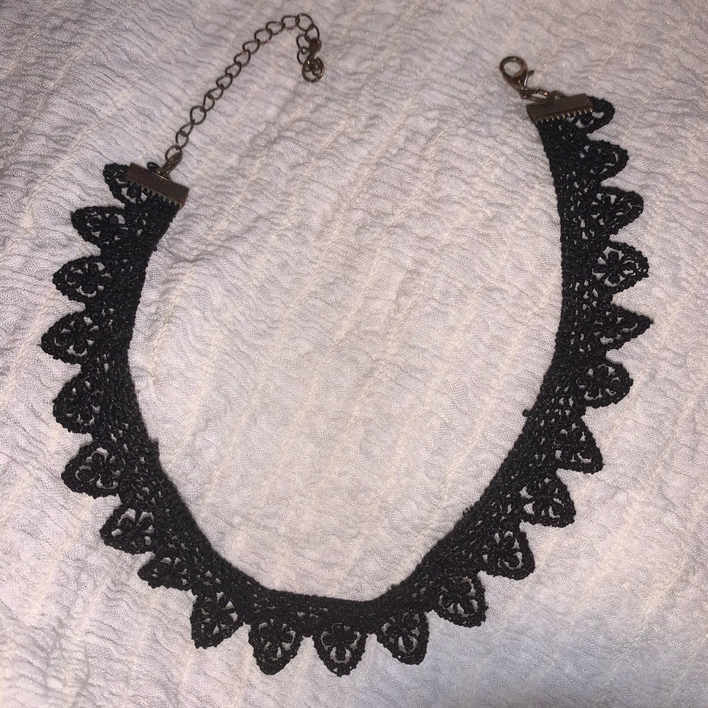 Lace Choker